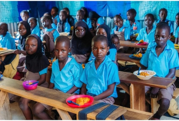 Children during lunch break. 