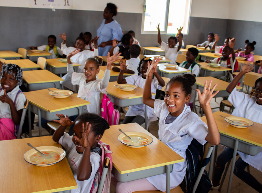 School Feeding in Humpata Municipality, Huíla province, Photo credit - Angola - ©WFP Mateus Pongo