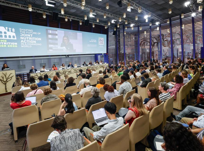 Rome Nutrition Week event hall 